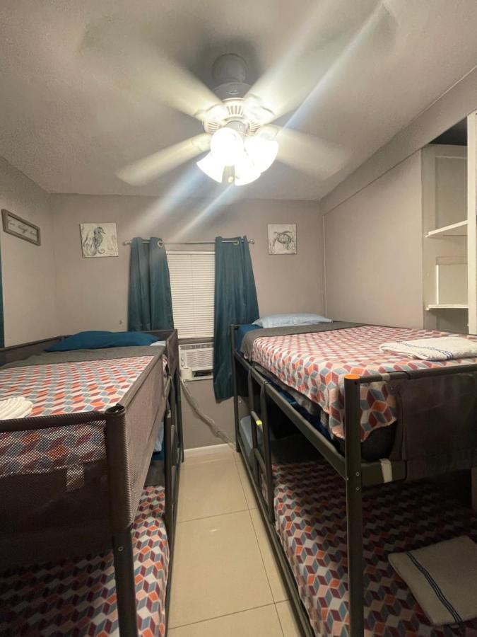 Miami Vibes "Hostel-Like" Shared Room North Miami Exterior foto