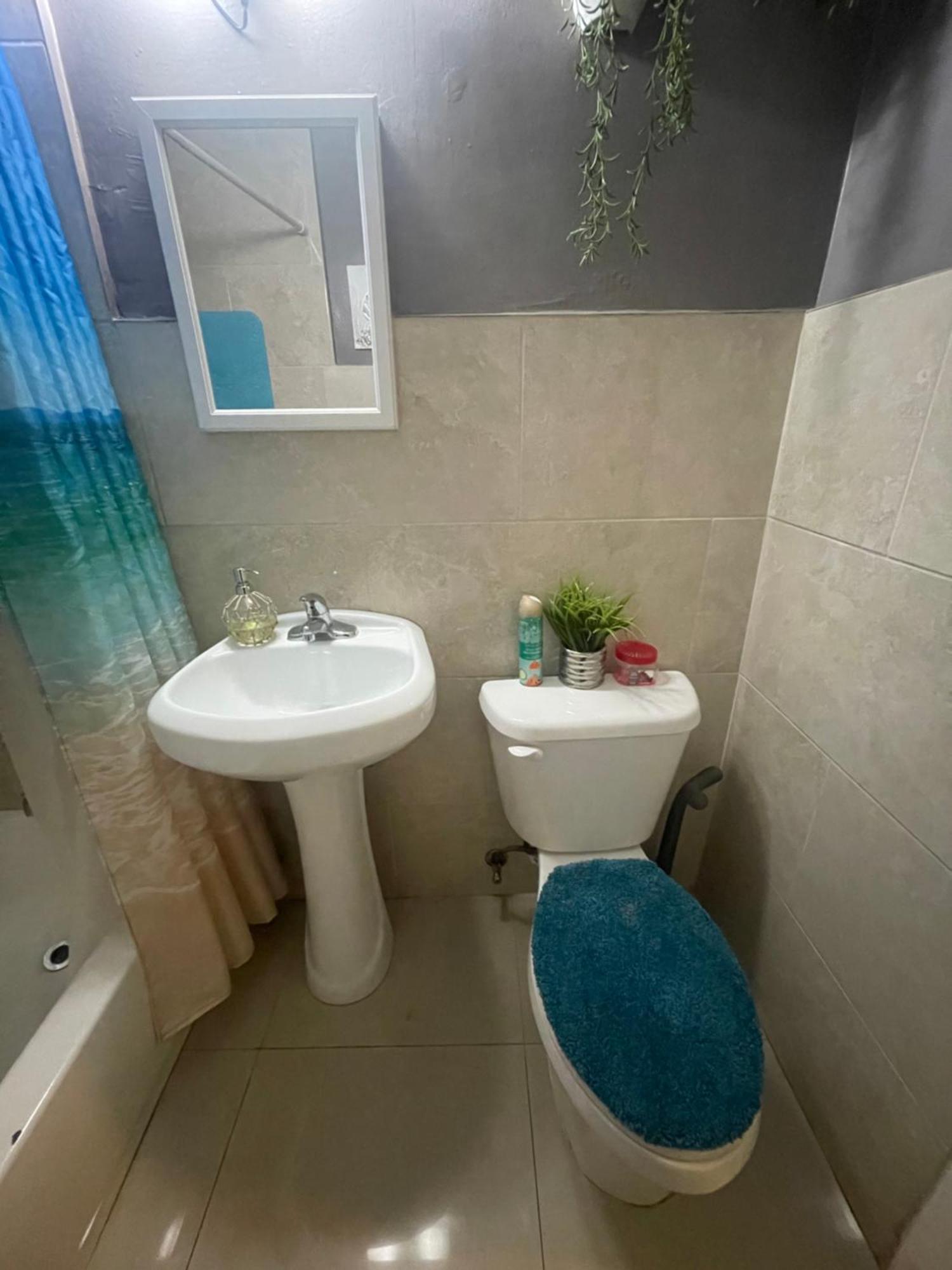 Miami Vibes "Hostel-Like" Shared Room North Miami Exterior foto